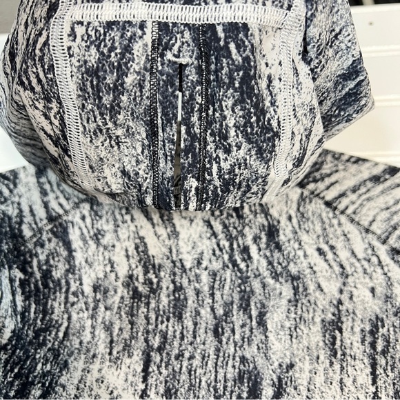 Lululemon Women’s Runbeam Hoodie In Texture Twist White Black *No Size Dot sz 6 - Picture 8 of 11
